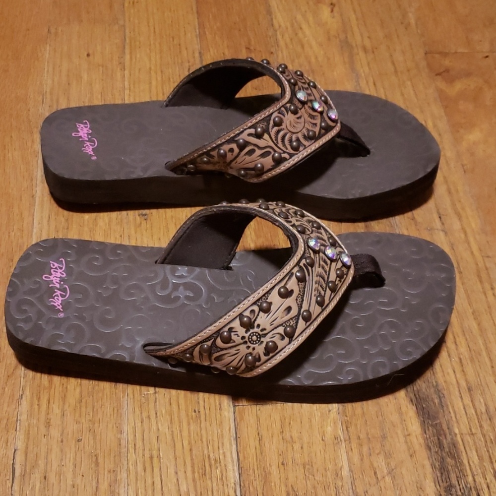 Blazin Roxx sandals sz 8
